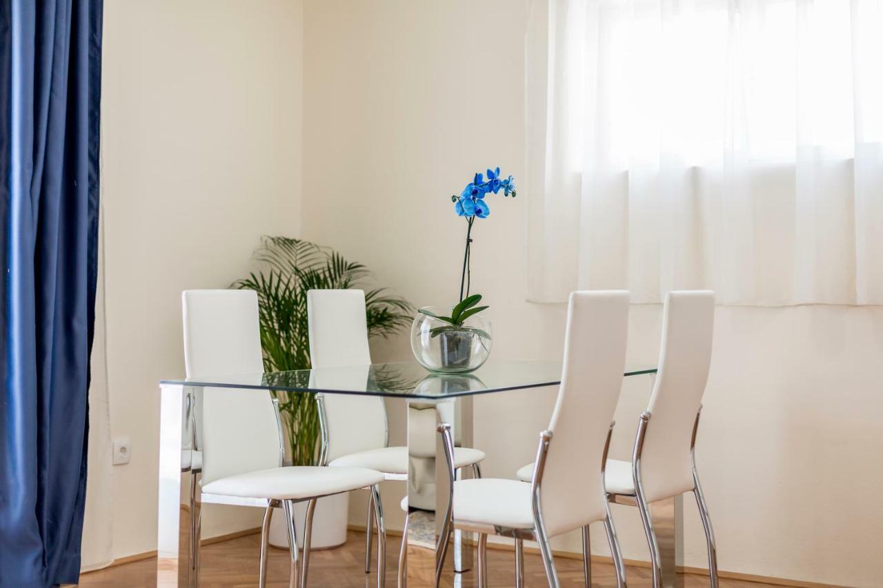 Mise Luxury Apartments Kastela Ngoại thất bức ảnh