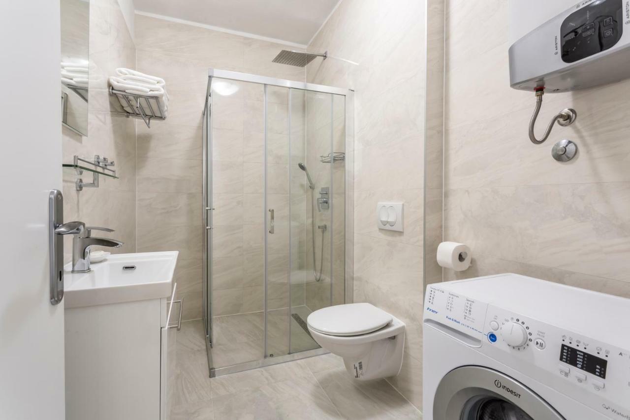 Mise Luxury Apartments Kastela Ngoại thất bức ảnh