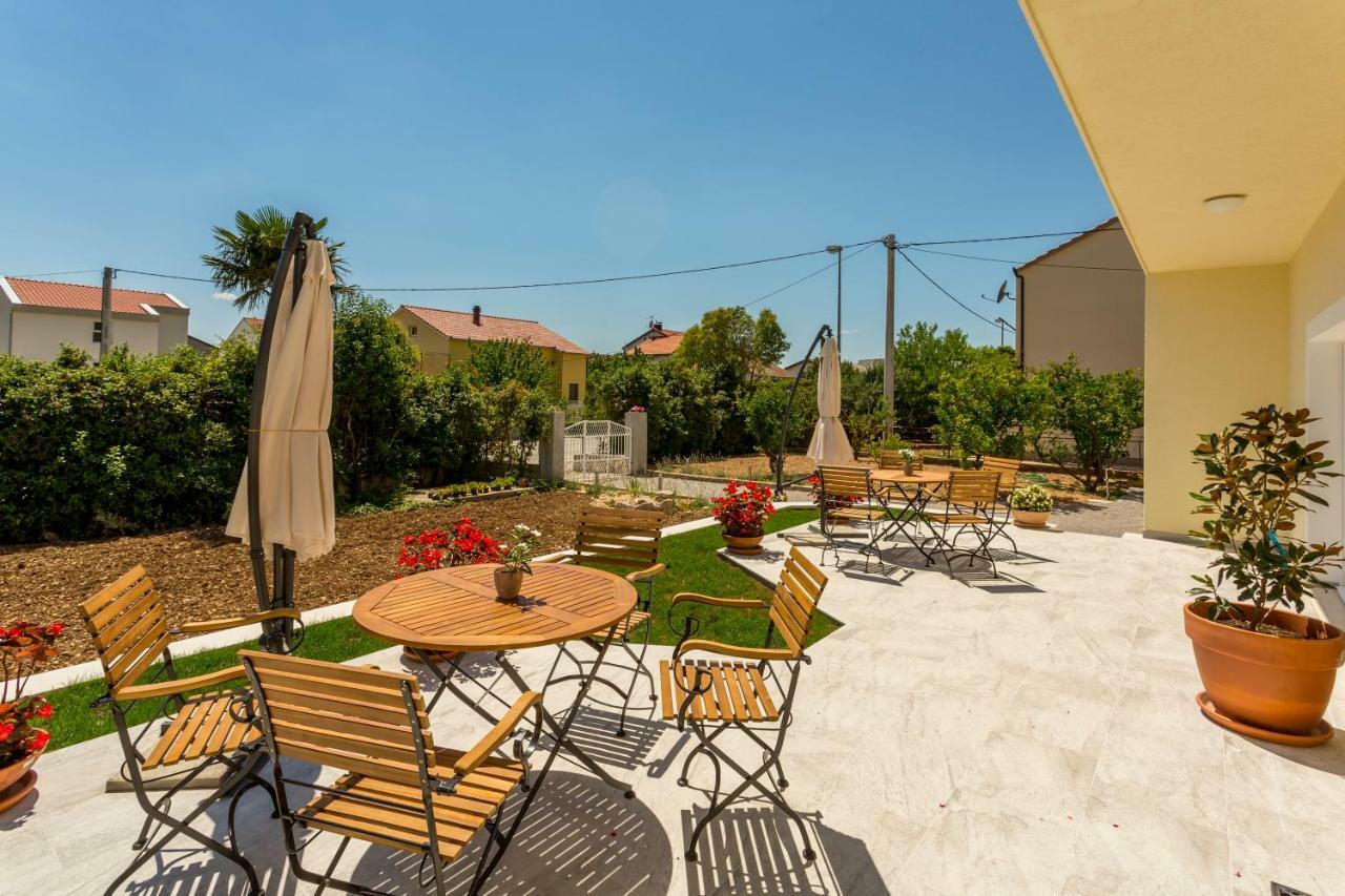 Mise Luxury Apartments Kastela Ngoại thất bức ảnh